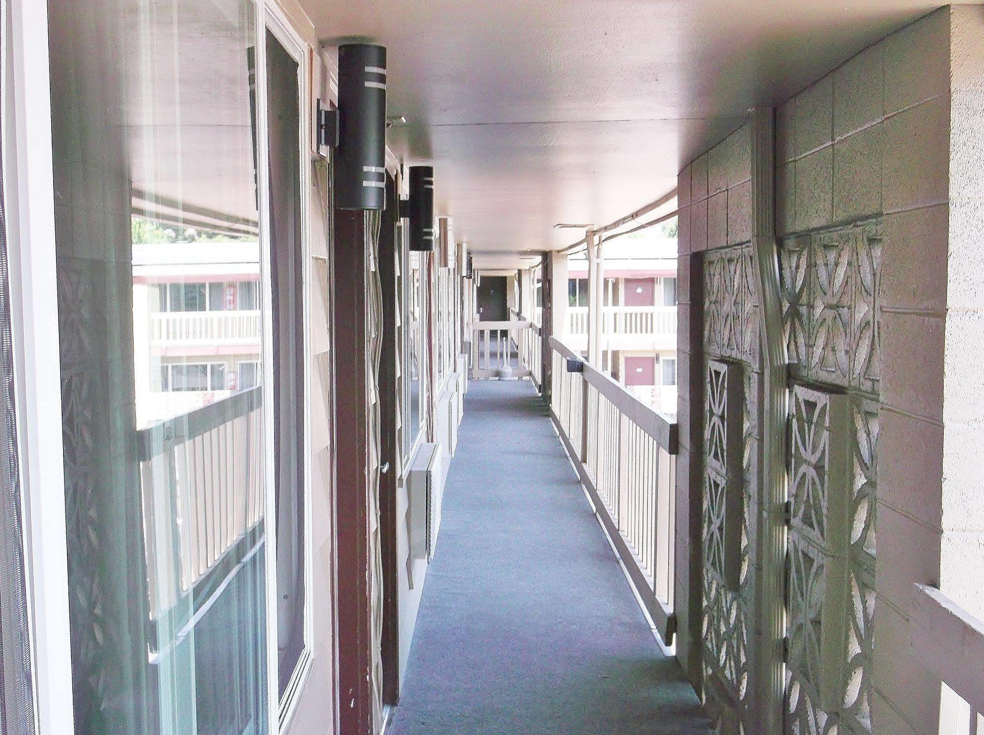 Banfield Motel Portland Exterior foto